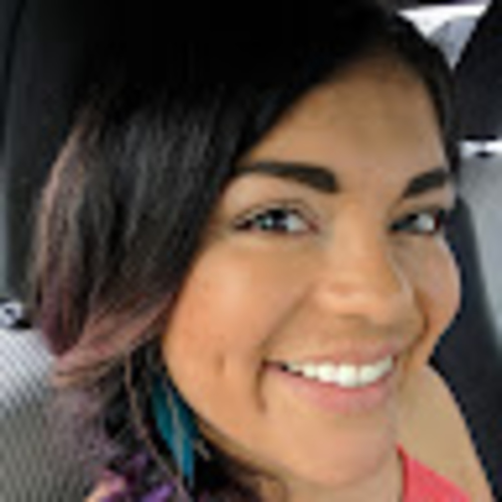 Meet your Posher, Angelica